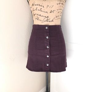 Zumies plum button skirt size S